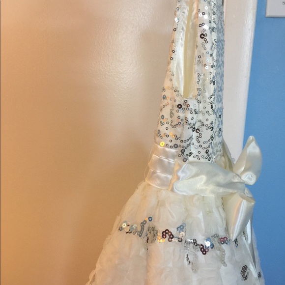 Dress 6X - Picture 2 of 6